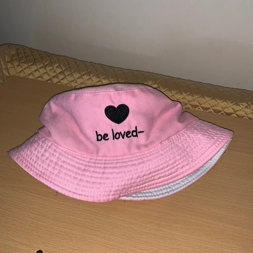 Be Loved Reversable Girls Sun Hat Pre owned